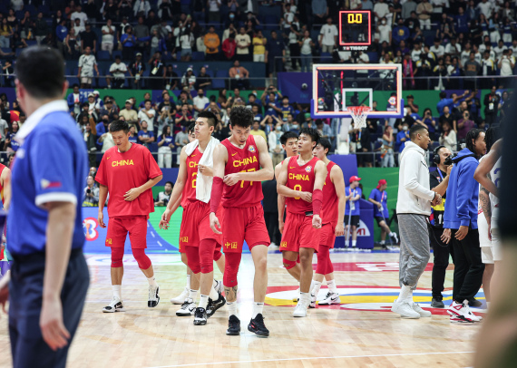 篮球世界杯丨中国男篮盘点：最差战绩、巨大差距；提高自身、别无捷径